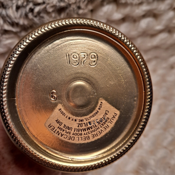 Avon 1979 Sweet Honesty Body Splash In Gold & Brown Decorative Handbell - Picture 4 of 5